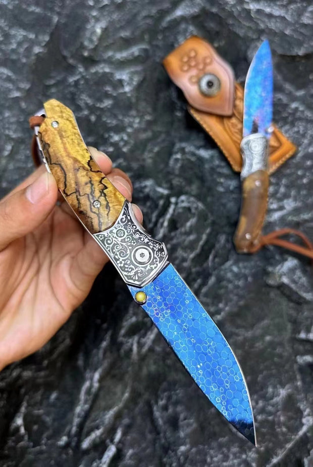 Dragon Scale Damascus Steel Pocket Knife
