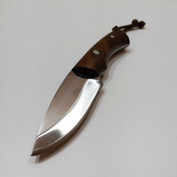 Handmade Bushcraft Knife with Walnut Handle